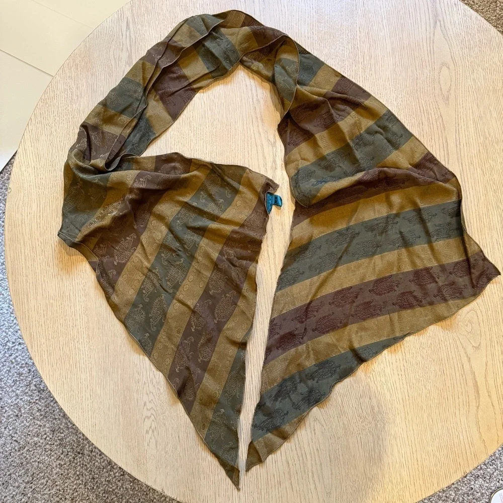 Scarf Wrap Accessory - Picture 6 of 8